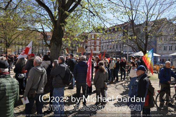 braunschweig-ostermarsch-2022-572323322C-C883-F234-02E3-2A5BABA4DB6E.jpg