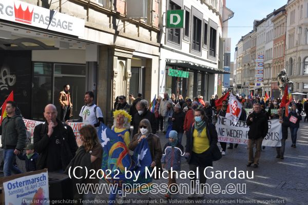 braunschweig-ostermarsch-2022-7920580A1-2865-68BB-6B1F-41644013BC02.jpg